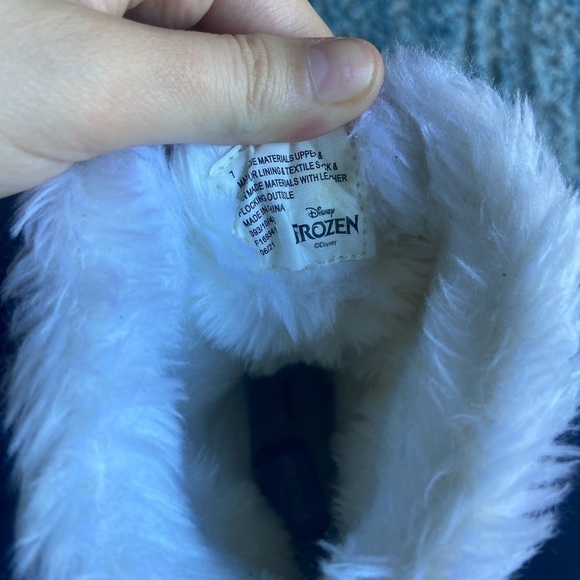 Frozen kids shoes size 7 - Picture 5 of 6
